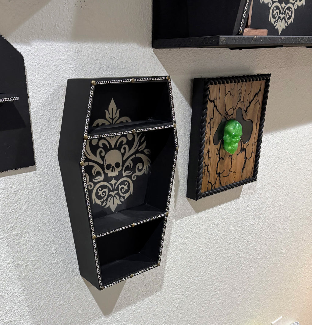 The Reliquary Case- Coffin Edition