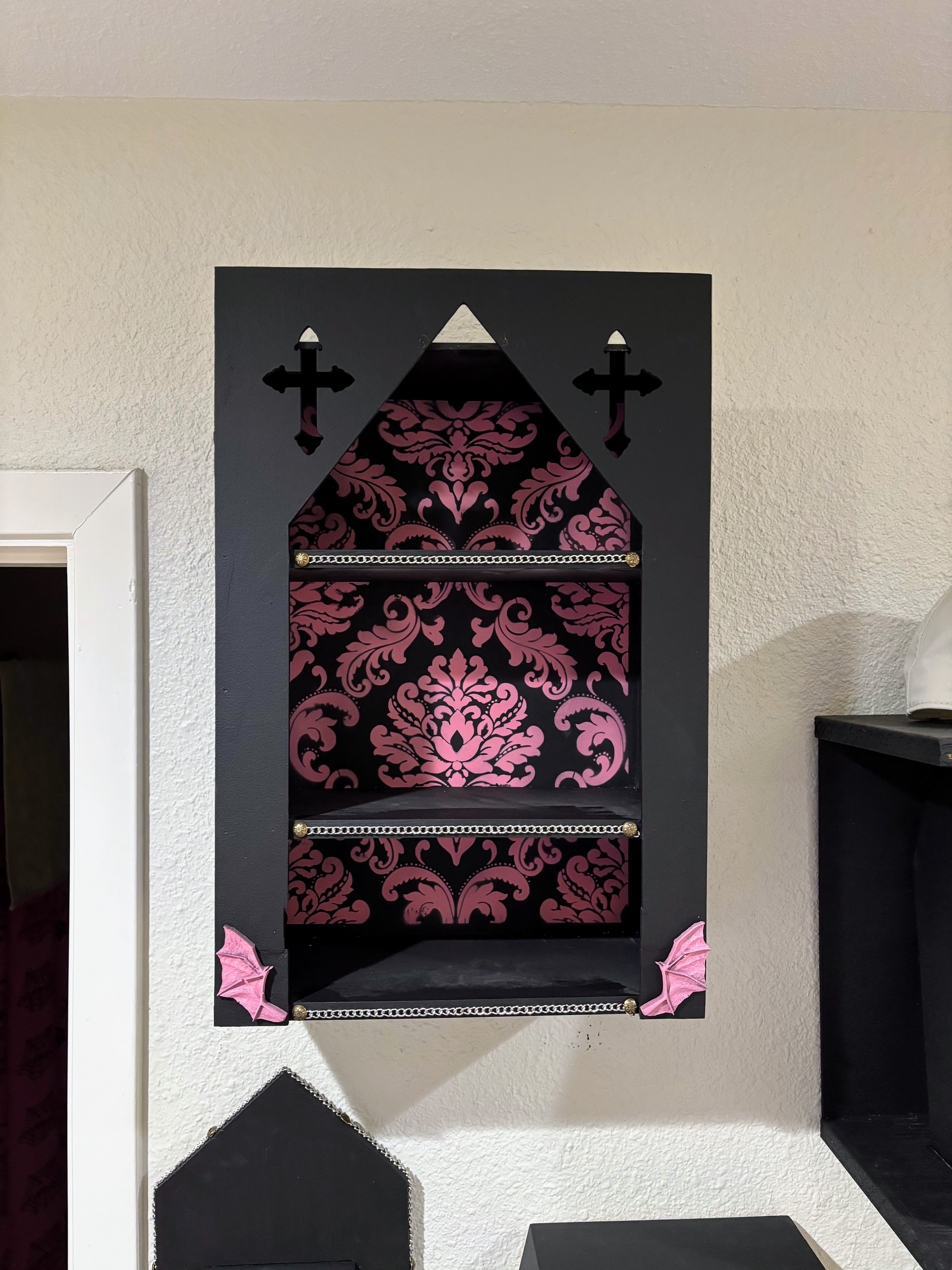 The Reliquary Case- Cathedral Edition