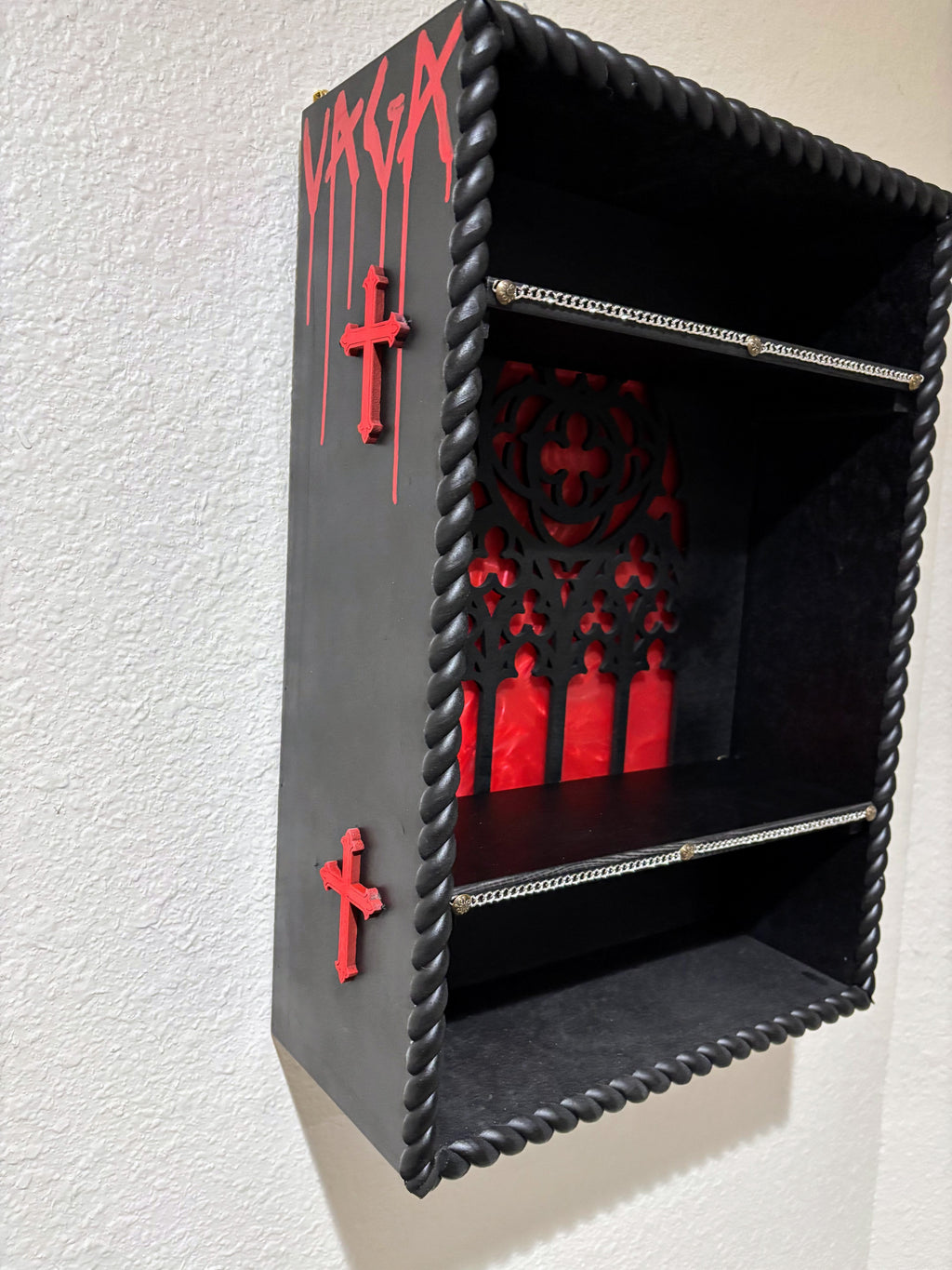 The Reliquary Case- Gothic Arch Edition