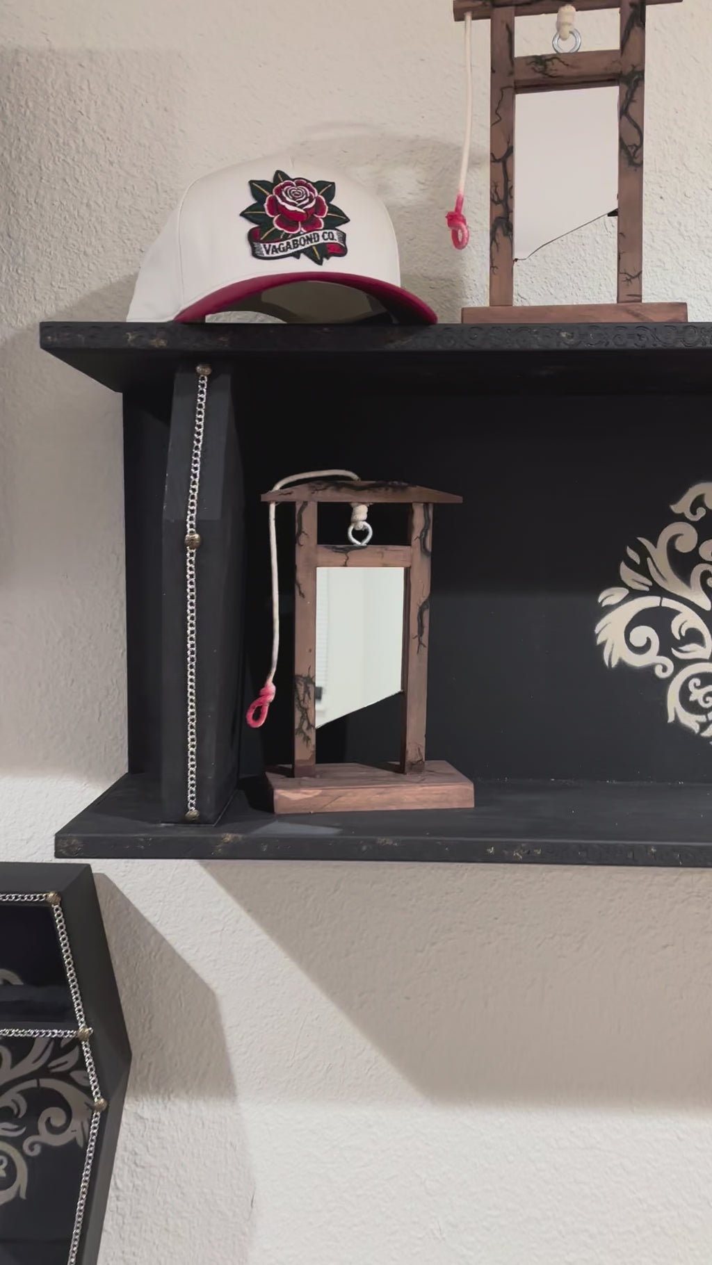 The Mini-Guillotine