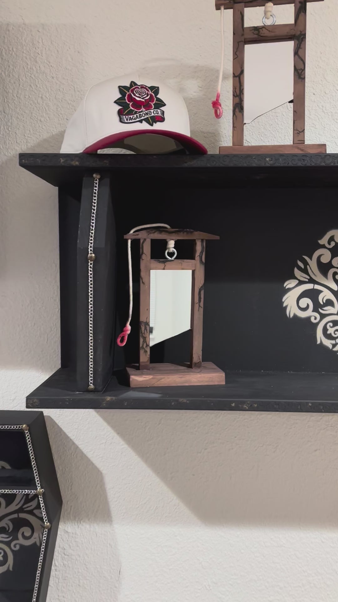 The Mini-Guillotine