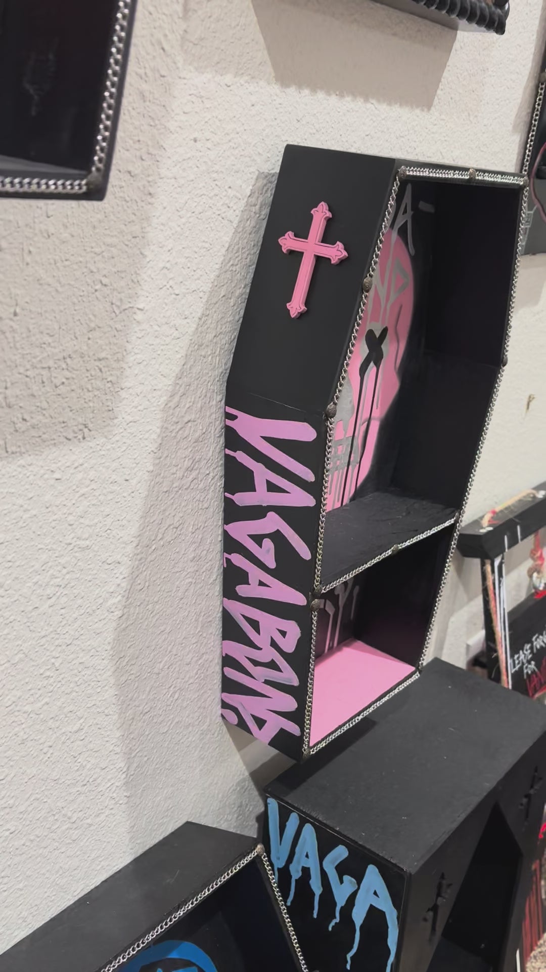 The Pink Skull Case