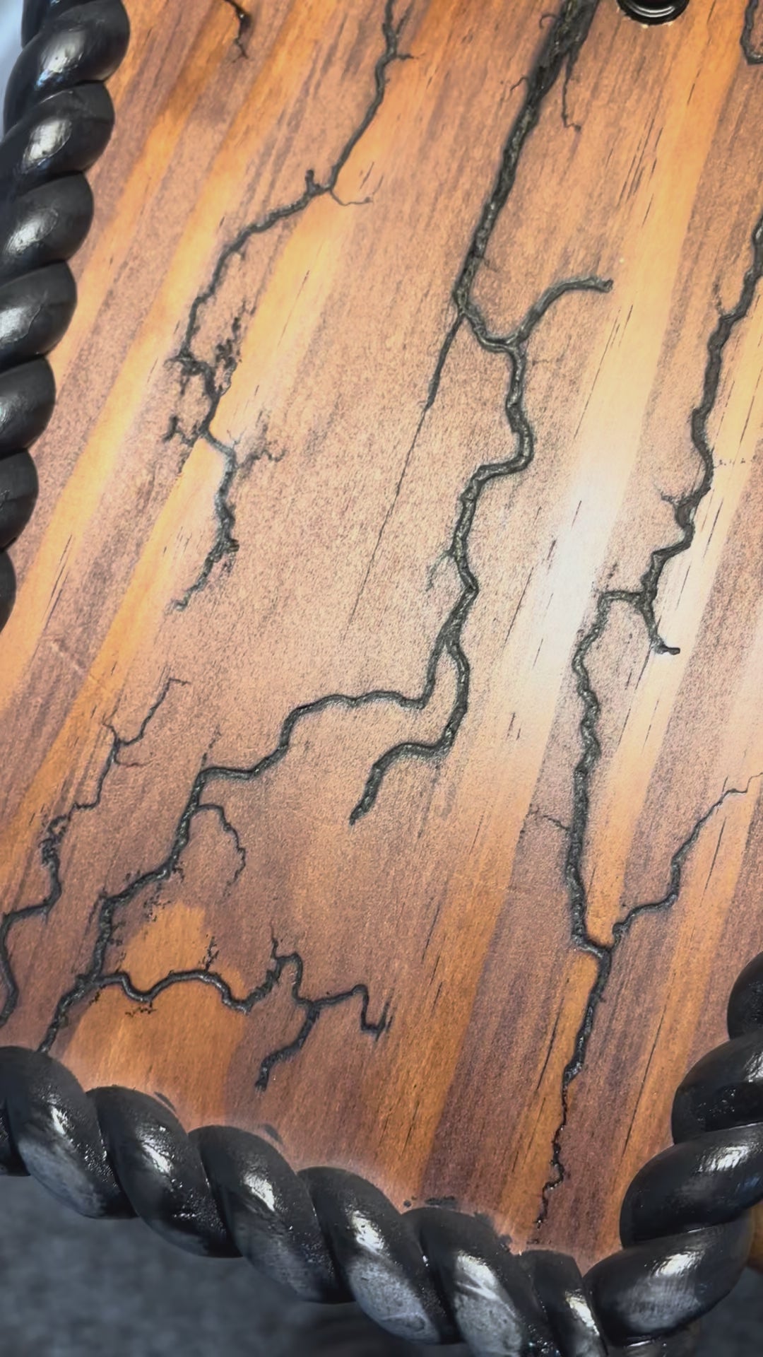 The Coffin Lamp- Fractal Edition